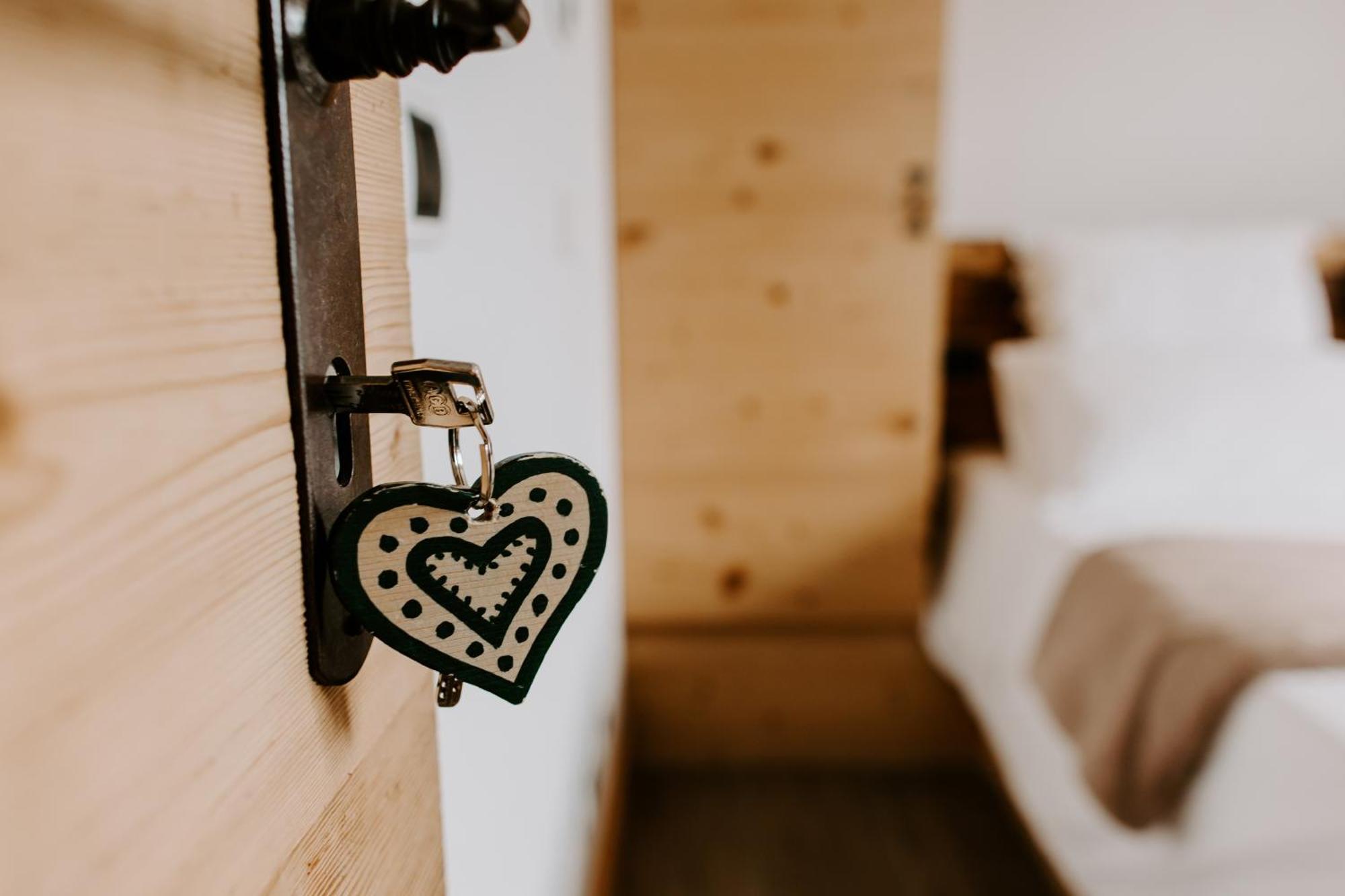 Bed and Breakfast Fra Rose E Mughi Domegge di Cadore Exterior foto